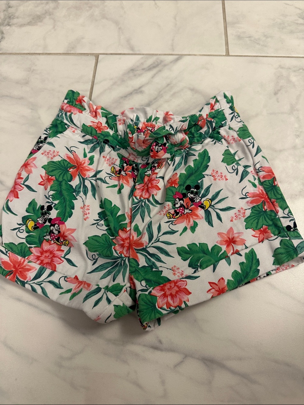 Disney by Janie and Jack Floral Tropical Shorts - White with Green & Pink size 3